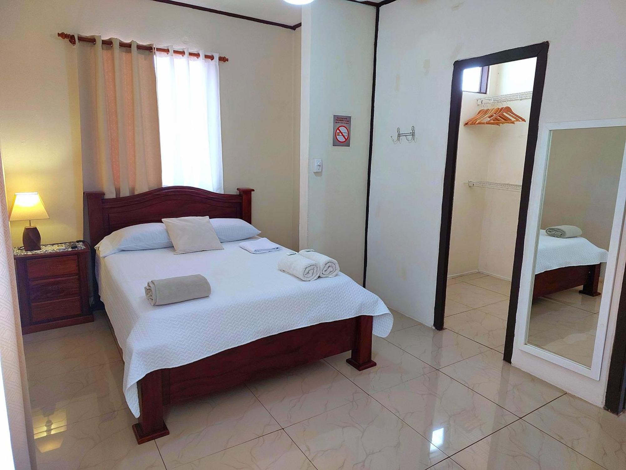 Casa Equipada En El Centro De Puntarenas Villa Екстериор снимка